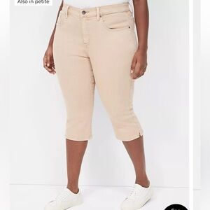 Lane Bryant Tan signature Fit High Rise Petal Capri Jeans Size 24